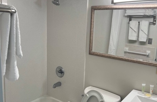 Northeast Virginia Beach Hotel | Seahawk Motel