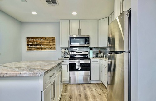 Sanibel Apartment | Seahorse Suites #3. Island Living at it's Best!