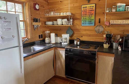 Mount Desert Cabin | Seal Rock - crafted cabin on the water near Acadia and Bar Harbor
