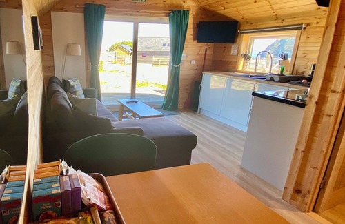 Aird Uig Bed & Breakfast | SEApods Luxury Glamping - Isle of Lewis