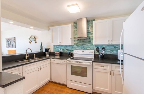 Biltmore Beach Condo | "Seas the Day" Relax, Refresh, Renew at This Beautiful Remodeled Beach Get Away