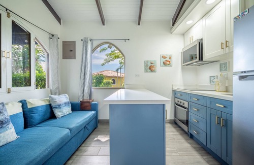 Potrero Apartment | Seas the Day: Tranquil Retreat in Playa Potrero