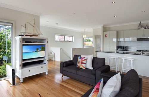 Bermagui Apartment | Seascape 1 - Water views