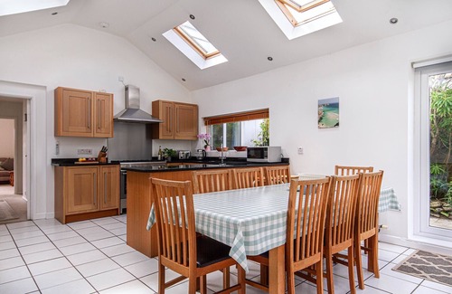 Marazion Cottage | Seascape - Five Bedroom Cottage, Sleeps 8