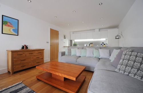 Lyme Regis Cottage | SEASHELL, family friendly, country holiday cottage in Lyme Regis