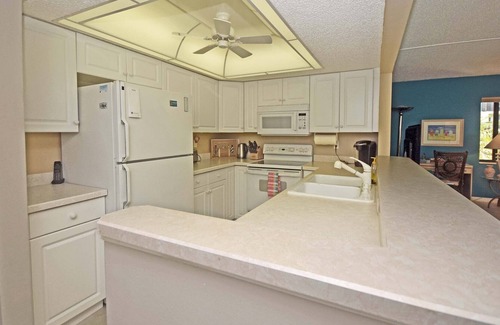 Englewood Condo | Seashells on the Beach