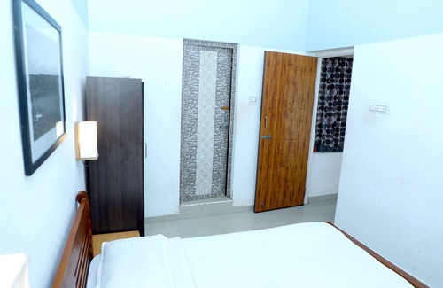 Kalapet Hotel | Seashore Beach House