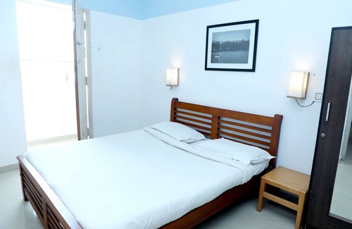 Kalapet Hotel | Seashore Beach House