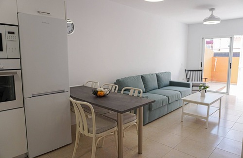 Puerto de Guimar Apartment | Seaside, Apartment on the beachfront