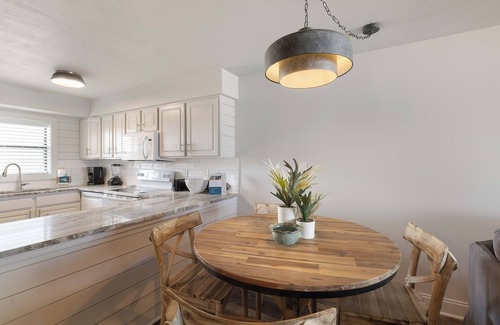 Orange Beach Condo | Seaside Beach & Racquet 4410 by Liquid Life