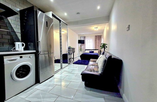 Cleethorpes Apartment | Seaside Bliss Apartment for Style and Comfort