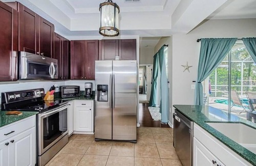 Apollo Beach House | Seaside Charm Apollo Beach Oasis