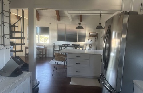 Rodanthe Cottage | Seaside Escape! completely renovated. Ocean views steps to private beach