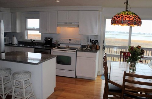 Biddeford Pool House | Seaside Escape on Biddeford Pool’s nCharming 4-Bedroom BOOK NOW FOR 2026
