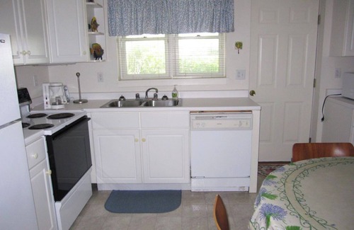 Biddeford Pool House | Seaside Escape on Biddeford Pool’s nCharming 4-Bedroom BOOK NOW FOR 2026