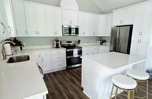 Dauphin Island House | Seaside Haven with Golf Cart!