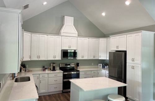 Dauphin Island House | Seaside Haven with Golf Cart!