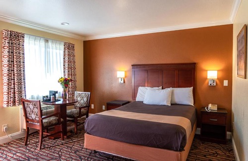 Seaside Hotel | Seaside Inn Monterey