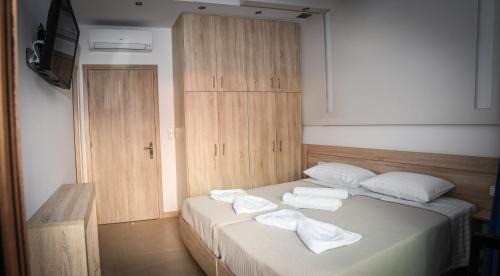 Petaloudes Apartment | Seaside Luxury Apartments Kremasti