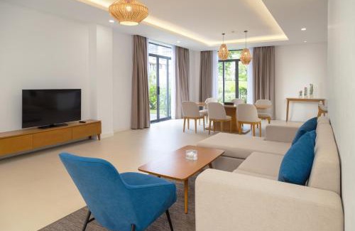Cam Lam Resort | Seaside Oasis Villas at Wyndham Garden Resort Cam Ranh