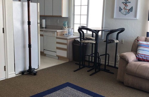 San Clemente Apartment | Seaside Retreat Apartment with Oceanview - Upstairs