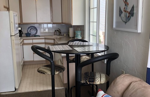 San Clemente Apartment | Seaside Retreat Apartment with Oceanview - Upstairs