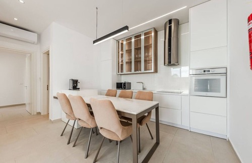 Jala Villa | Seaside Retreat | Green Coast