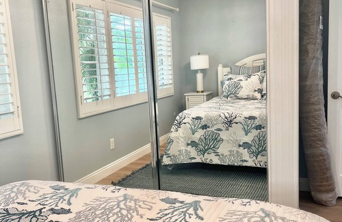 Carlsbad House | Seaside Sanctuary sleeps 2, 2 mi to the beach