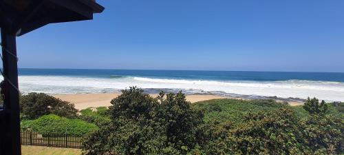 Shelly Beach Apartment | Seaside Serenity 6 Bondi Beach