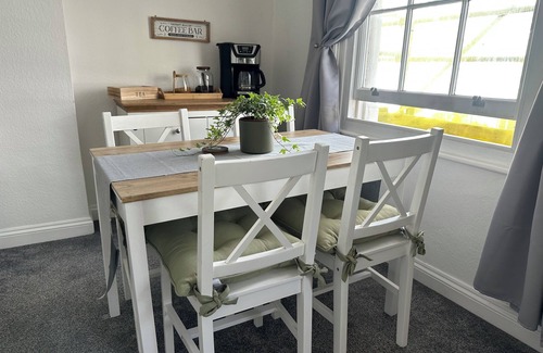 Teignmouth Apartment | Seaside Stay in Teignmouth