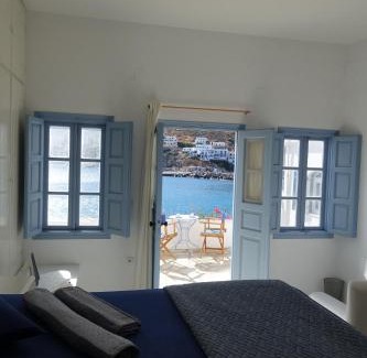 Alopronia House | Seaside Traditional Cycladic House