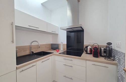 Le Cormier House | Seaside Vacation Home in La Plaine-sur-Mer - 3 Bedrooms, Sleeps 6, Near Beach