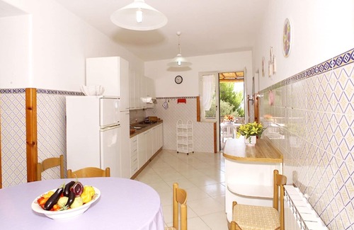 Acquacalda Villa | Seaside villa set in the white of the pumice quarries!