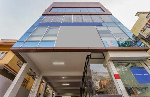 Mylapore Tiruvallikk Apartment | Season 4 Residences - 1BHK furnished apartments (near Apollo Proton, Tidal park)