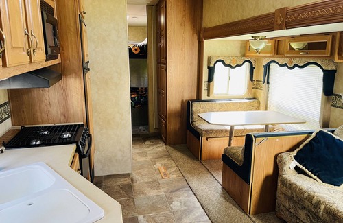 Sault Ste. Marie House | Seasonal Accommodations Close to Town