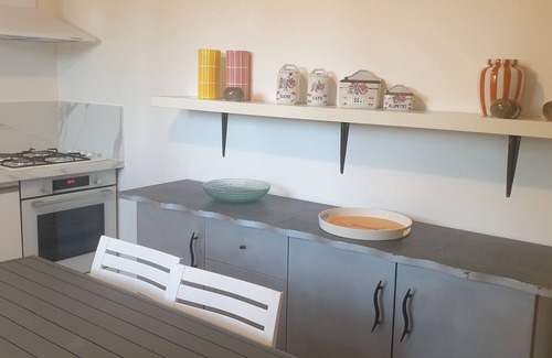 Salin-de-Giraud Apartment | Seasonal rental apartment between pool and sea.
