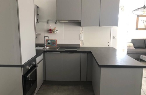 Sainte-Maxime Apartment | SEASONAL RENTAL T3 DOWNTOWN STE MAXIME