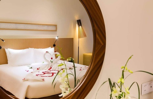 Tran Phu Beach Apartment | Seaview Beachfront Budget Studio in Beachfront Condotel