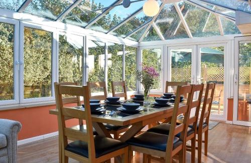 Axminster House | Seaview Bungalow