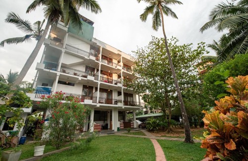 Unawatuna Resort | Seaview Deepal villa