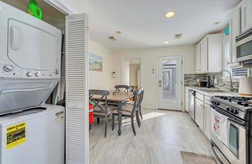 Wildwood Crest Condo | Seaview Escape - 2 blocks from the beach