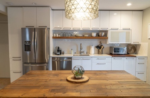 Leucadia Apartment | SEAVIEW Loft at Grandview Beach