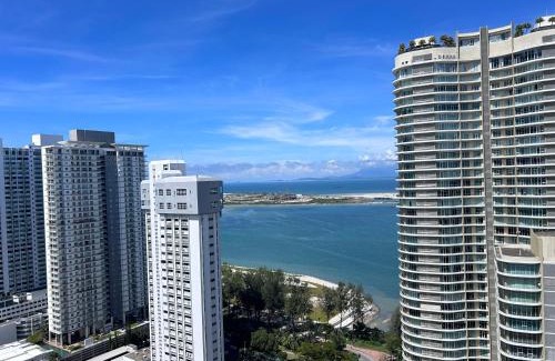 Downtown George Town Apartment | Seaview Mansion One 2R2B George Town Gleneagles Gurney Komtar by Cozy Cottage Haven