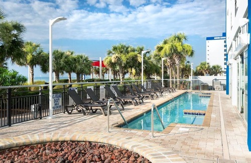 Downtown Myrtle Beach Condo | Seaview Serenade 2BR Retreat on the Atlantic Coast
