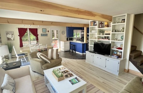 Sebago House | SEBAGO LAKE BEACH ACCESS