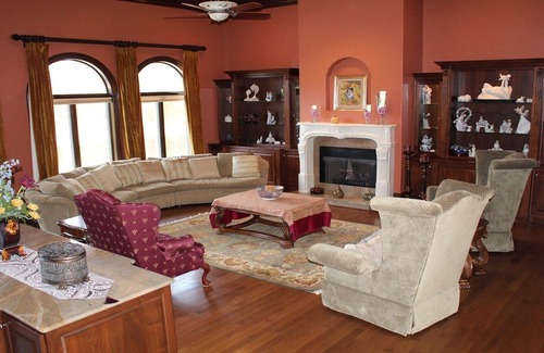 Southern Pines House | Secluded 22 ac with 6,500 sq ft home 4 BR/ 5 BA pool, deck 2 ½ ac pond, kid area