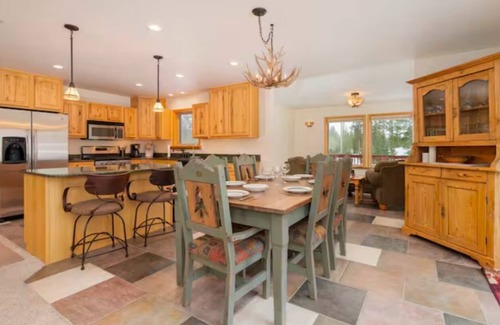 Grand Lake House | Secluded 3-bedroom home in Grand Lake, just minutes from RMNP