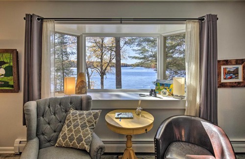 Land O Lakes House | Secluded 5-Acre Getaway with Dock on Black Oak Lake!