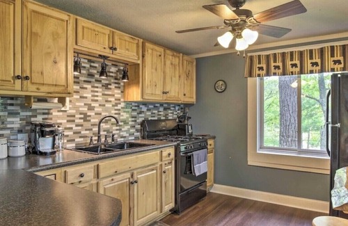 Hayward Cabin | Secluded cabin on Grindstone Lake w/private boat landing