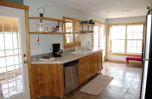 Circle J Ranch Lakeside Cabin | Secluded Cabin on Lake Travis- pet friendly